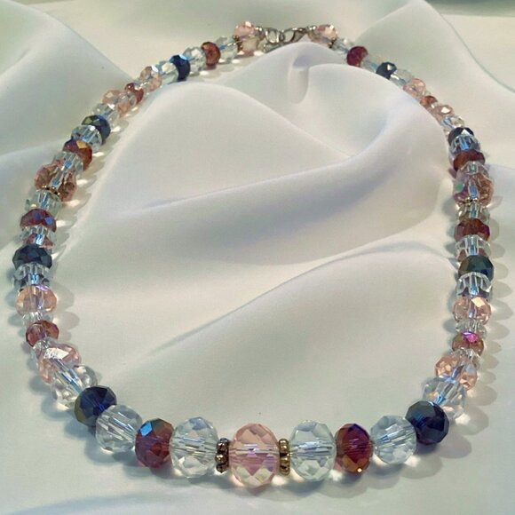 Aurora Borealis Pink Bead Necklace - Picture 2 of 3